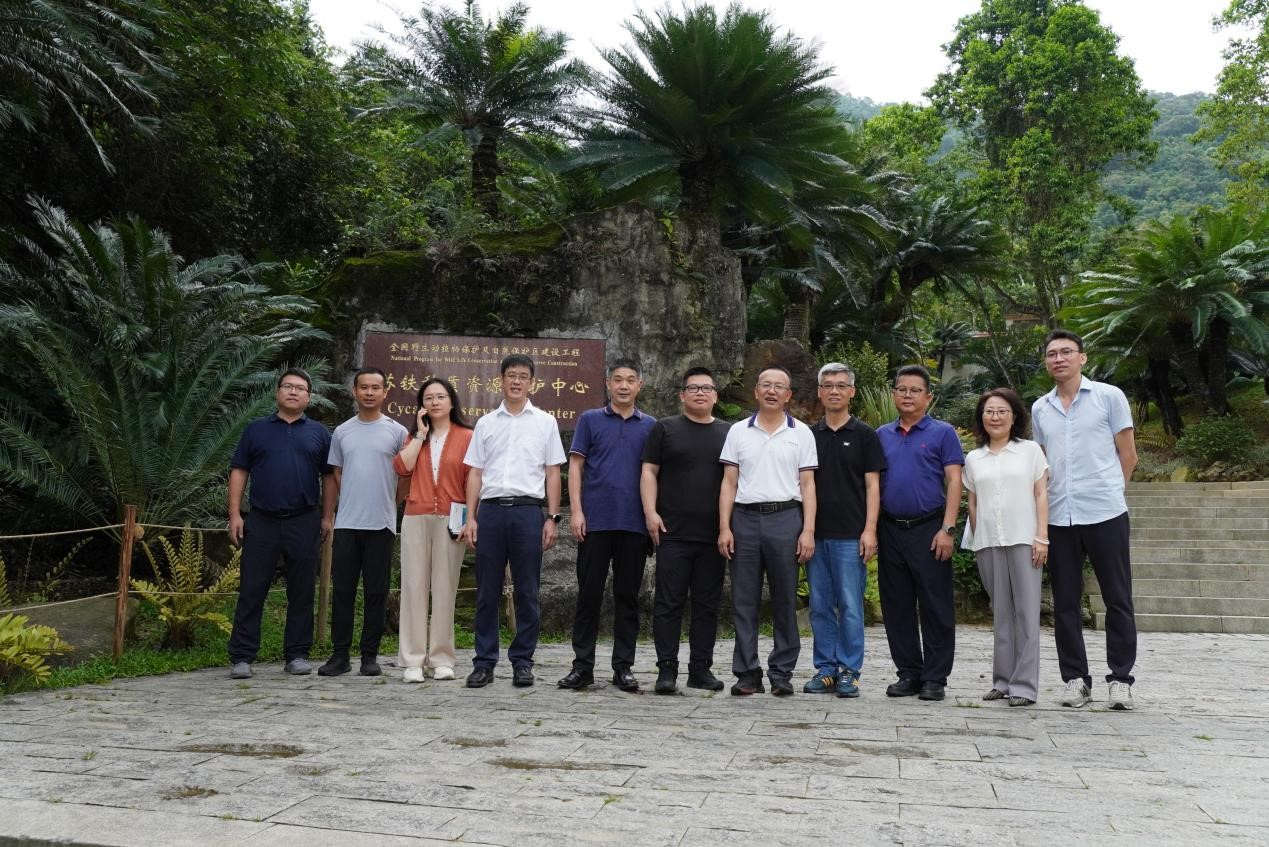 中国热带农业科学院到访仙湖植物园