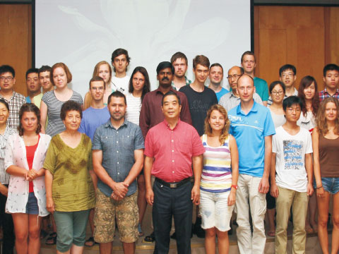 Undergraduates from the Department of Biogeography of M. V. Lomonosov Moscow State University carried out field course in the Garden 